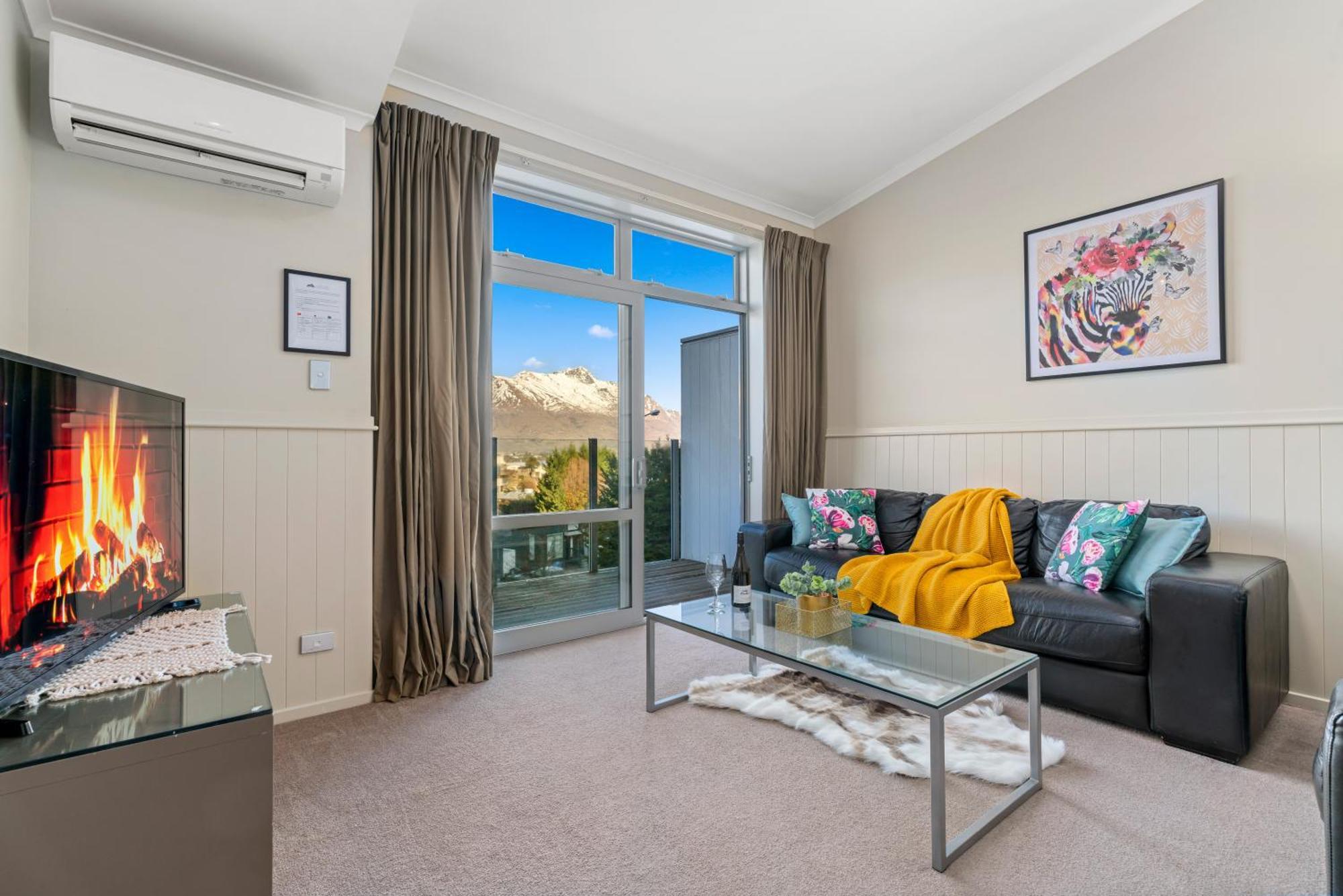 2-Bedroom Apartment With Lake & Mountain View - Beechwood ควีนส์ทาวน์ ภายนอก รูปภาพ